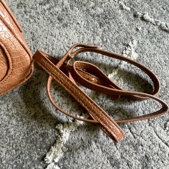 Bag - Picture 3 of 3